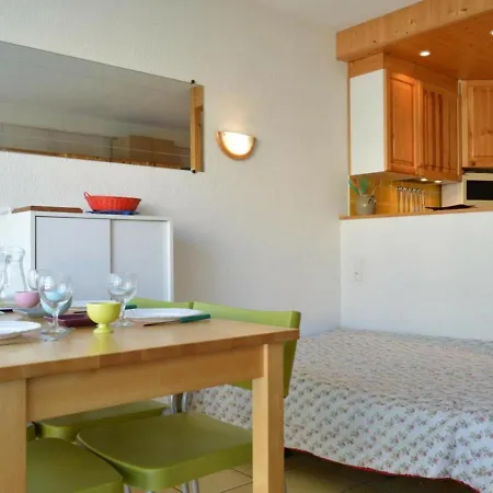 Avec Canape Convertible, Au Coeur Du Cap D'agde, Proche Et Commerces - Fr-1-249-1 Apartment *