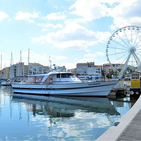 Avec Canape Convertible, Au Coeur Du Cap D'agde, Proche Et Commerces - Fr-1-249-1